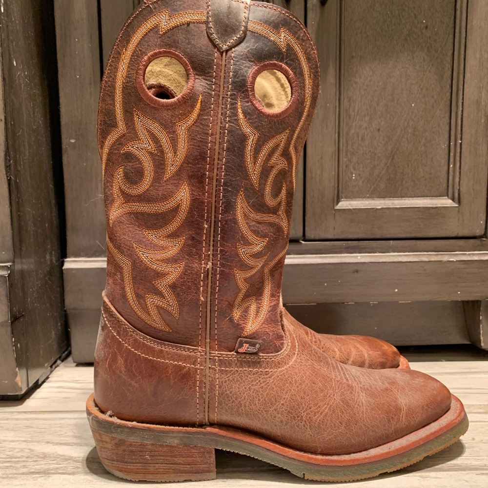 Size 9 Mens Boots